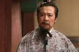 刘备三次抛妻弃子，非常不靠谱，最终还是她默默承担了所有图片