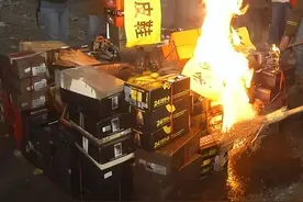 年入27亿！被群嘲“地摊货”的老字号，对自己下了狠手图片