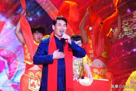 离婚一年多，朱小伟和陈亚男的生活天差地别，看完莫名心酸图片