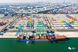 “中国智造”抵港直装搭上出口海外直通车图片