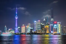 致所有正在煎熬中的地产人图片