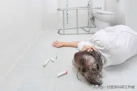 老年人为什么容易跌倒？在我国跌倒已成为老年人因伤致死首因图片