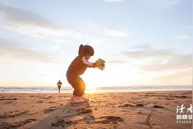 “废掉”一个孩子，就让他待在家里，一天到晚待在家里图片