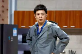 春晚“神兽”孙涛：平时不露面，春晚才出现，妻子李莉是最大功臣图片