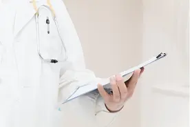 猪骨头做的注射剂：注射用骨肽图片