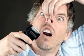 “鼻毛变白”是衰老信号吗？医生：或与这5个因素有关，早看早知图片