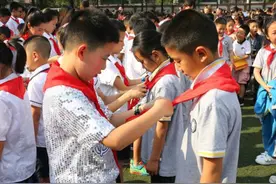 官方回应小学入学年龄，6周岁不再是统一标准，家长却进退两难图片
