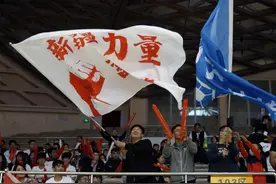 新疆足球，热爱不停 追梦不止图片
