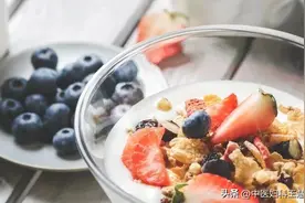 多囊调理-饮食篇，3种食物多吃！2种少吃！做到了，多囊可自愈图片