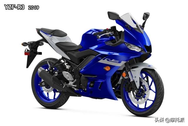 高阶中排仿赛究竟怎么选：CBR400R & YZF-R3 & Ninja 400对比评析