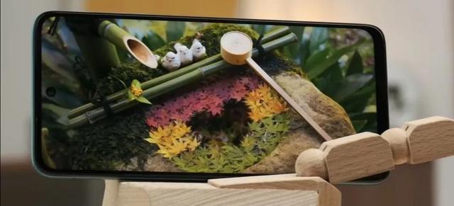 骁龙处理器主打高性价比和长续航，新款LCD手机开售