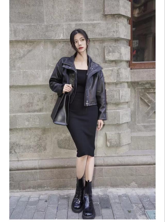 9套黑色皮衣港风穿搭,又酷又飒,显得人很精神