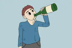 男子戒酒整一年，最后怎么样了？酗酒对男性的3种伤害，别不在意图片