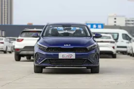 前脸大改 车厢增配 L2级辅助易得 起亚K3 2023款车型分析导购图片