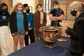 难怪这一汇聚耶鲁人文精华的跨学科项目有这么多学子申请图片