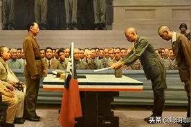 日本海岛生存故事：带十万士兵种田养鸡，投降后为自己建了战俘营图片