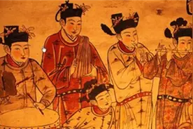 丑举人高中，殿试时乾隆出对联刁难，他当场答出，乾隆：探花吧图片