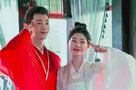 宋轶白敬亭恋情曝光，两人曾穿同款衣服，疑似已见过家长并且同居图片