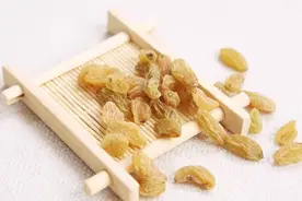用它泡过的葡萄干，不仅能有效防治减肥反弹，还能防癌、降血压！图片