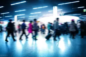 AI社会洞察｜异化、陌生化与社会脆弱性图片