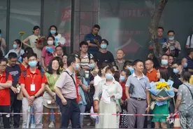 高考结束 祝每个努力过的孩子未来可期图片