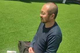 失眠睡不着，可以按这个方法打坐试试，不严重的不要看图片