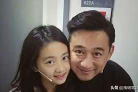 黄磊一家人设崩塌，“神算子”的黄老师再也“装”不下去了图片
