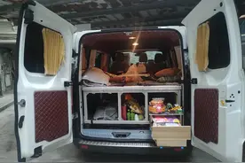 一万块教你自改房车-保温止震图片