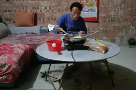 农民生存现状揭秘：为何取消五保户？图片