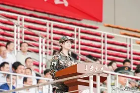 山区女孩和曾经的支教老师成校友！6年前的故事有了结局......图片