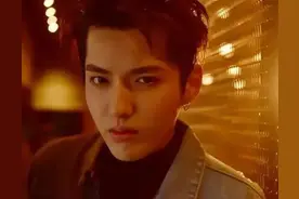吴亦凡的妈宝人生，六年前高攀不上他的女孩，如今已经逆袭成功了图片