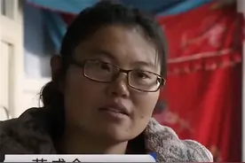 33岁女大学生理直气壮啃老十年，称父母毁了自己，现在状况如何？图片