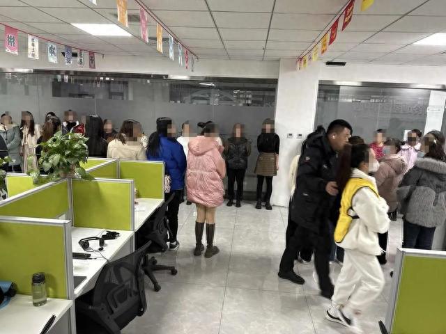 工商银行信用卡提示收到申请，收到注册成功的短信 配图03