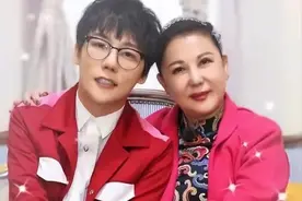 丧母又丧父，36岁还单身未婚的刘维，突然没有家了图片