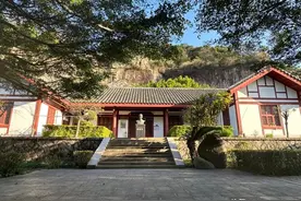 听长乐 | 闽剧悠悠寄乡情！来首占听听著名导演陈怀皑的故事图片