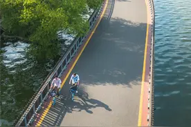 报告：武汉这里有好大一片海海海海啊！图片