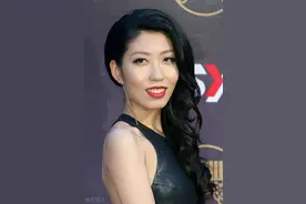 恭喜，曲婉婷的恶报来了。她的每一分钱，都沾满了566个家庭的血图片