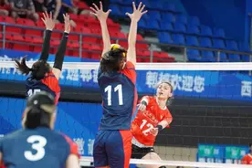 “00后”学霸缪伊雯 续写中国女排的成都故事图片