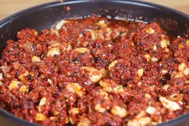 辣椒油要这样做，香味浓郁，拌面拌凉菜，拌啥都好吃，简单实用图片