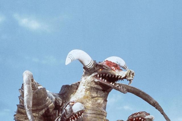 艾斯奥特曼中超兽排行前10名，个个都让艾斯陷入苦战