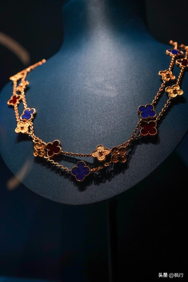 꾭䣬ʱű龭ѴչӭɫйϦ