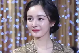 膝盖内扣、外八字，这9位“半身美女”，走路姿势简直毁形象图片