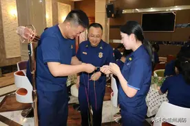 编织花样“五彩绳” 体验浓浓“端午情”——兰州市消防救援支队七里河大队开展端午节主题活动图片