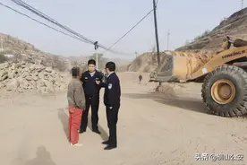 公安横山分局高镇派出所快速处置一起阻工案件图片