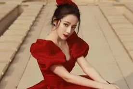 新疆盛产美女，8位异域女星，个个都美如花，厚厚的皮肤太惊艳了图片