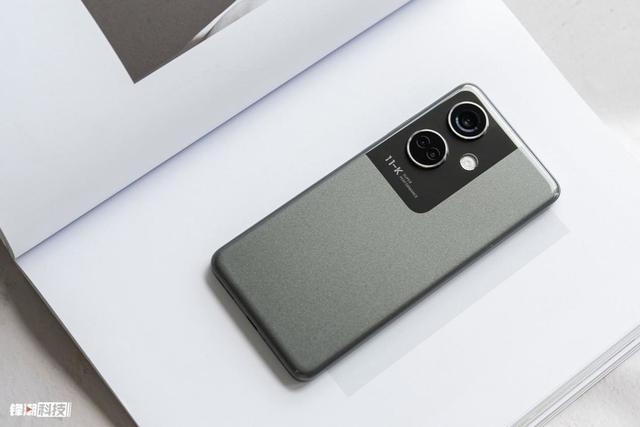 OPPO K11���⣺����˫����ƣ����������ᱡ