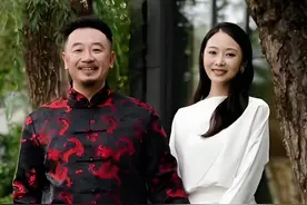 曲栅栅：嫁给落魄黄海波，任劳任怨“养夫”八年，如今苦尽甘来图片