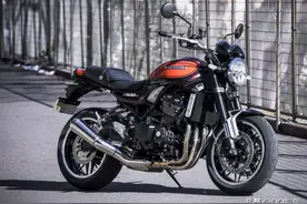 水冷四缸复古街车，川崎Z900RS解析，既能日常代步也可以长途旅行图片