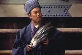 以躬耕为业的诸葛亮，为何能在荆州快速成名？因为他的背景不一般图片