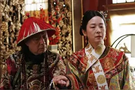 李莲英真实照片：满脸脓包相貌阴狠，因一手绝活，让慈禧爱他50年图片